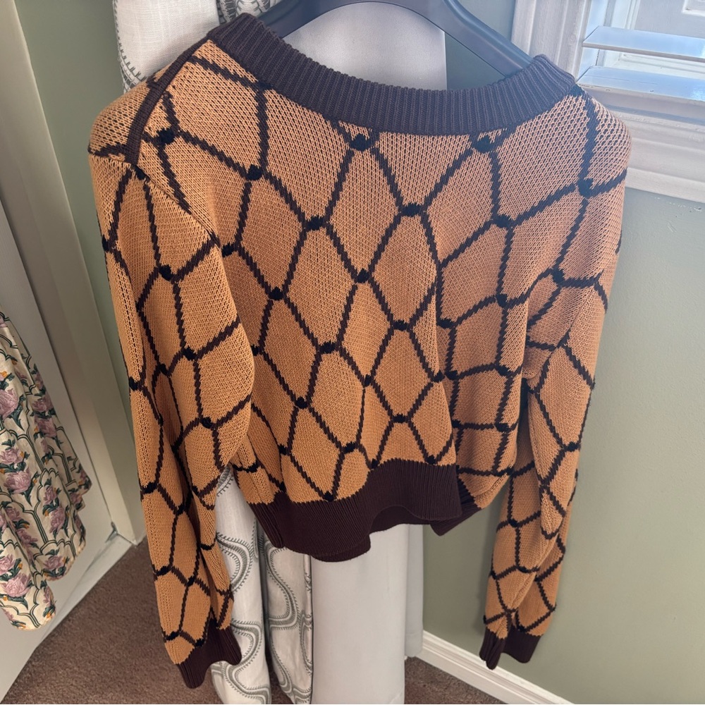 KOTN Honeycomb Pattern Sweater - Tan and Black